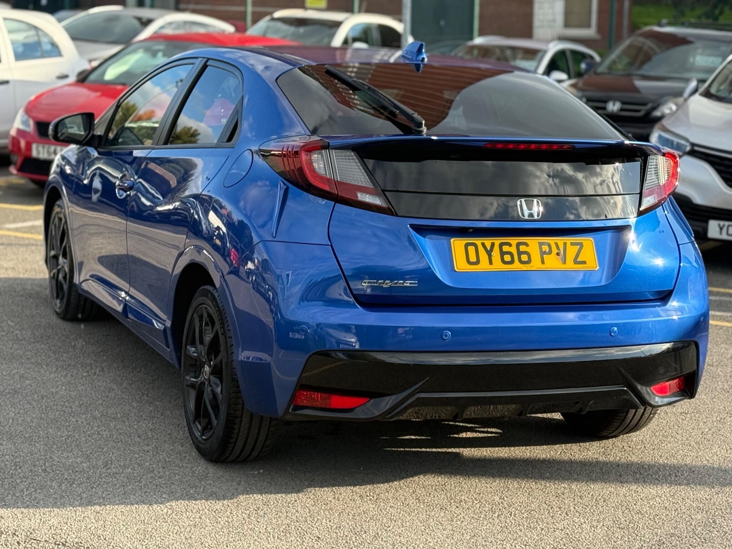 Used Honda Civic 2016 for sale - 77156774: Photo 5