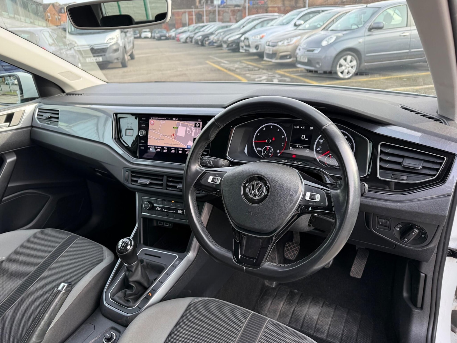 Used Volkswagen Polo 2018 for sale - 77585841: Photo 14