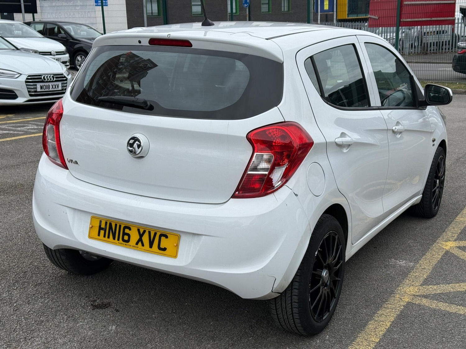 Used Vauxhall Viva 2016 for sale - 77599080: Photo 8