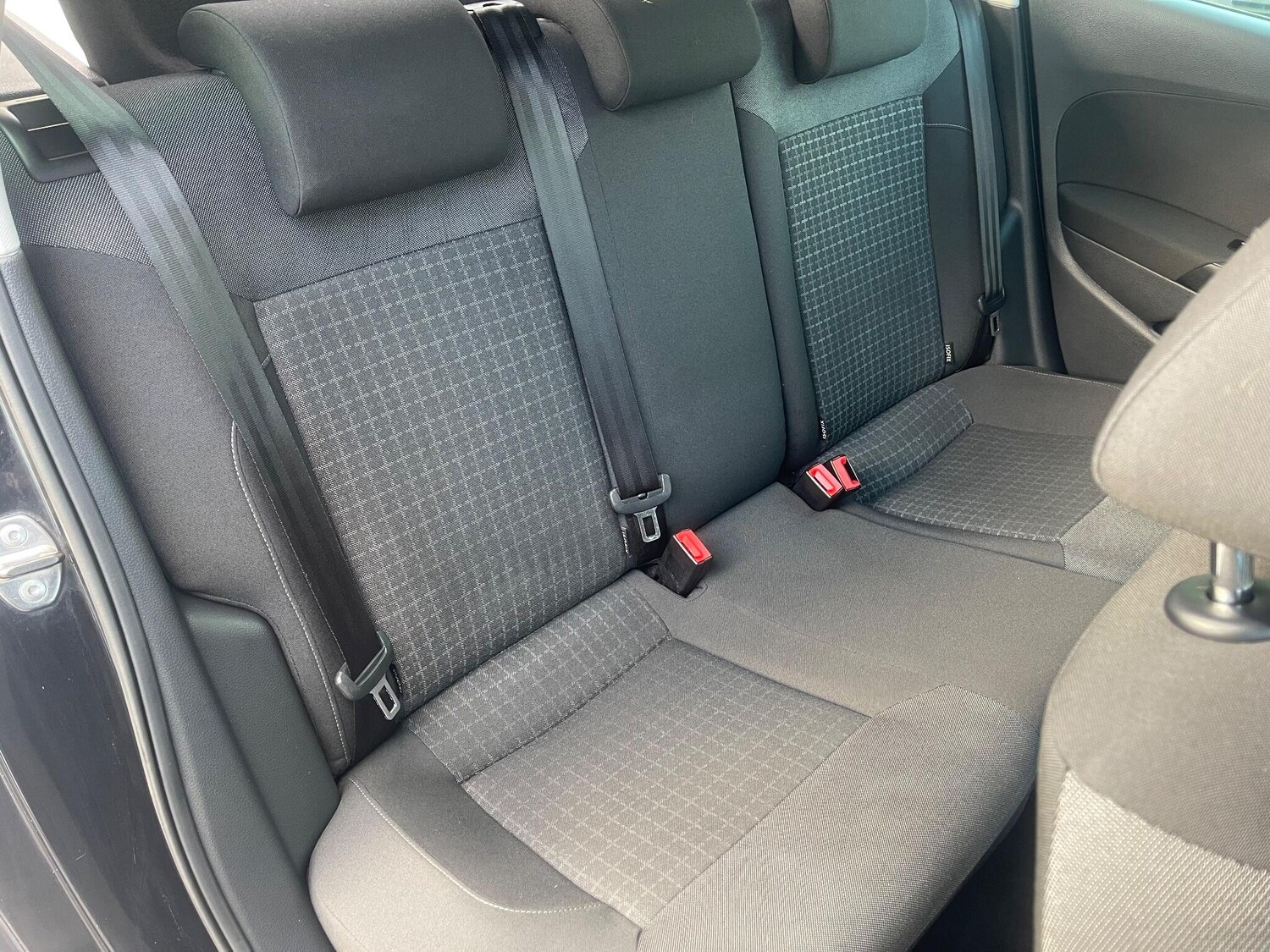 Used Volkswagen Polo 2016 for sale - 77838534: Photo 17