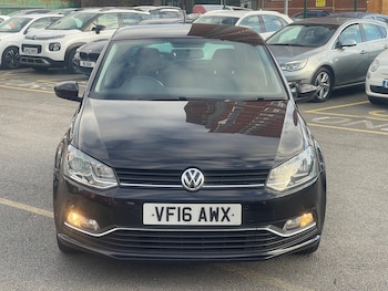 Used Volkswagen Polo 2016 for sale - 77838534: Photo