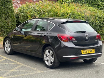 Used Vauxhall Astra 2013 for sale - 75520243: Photo