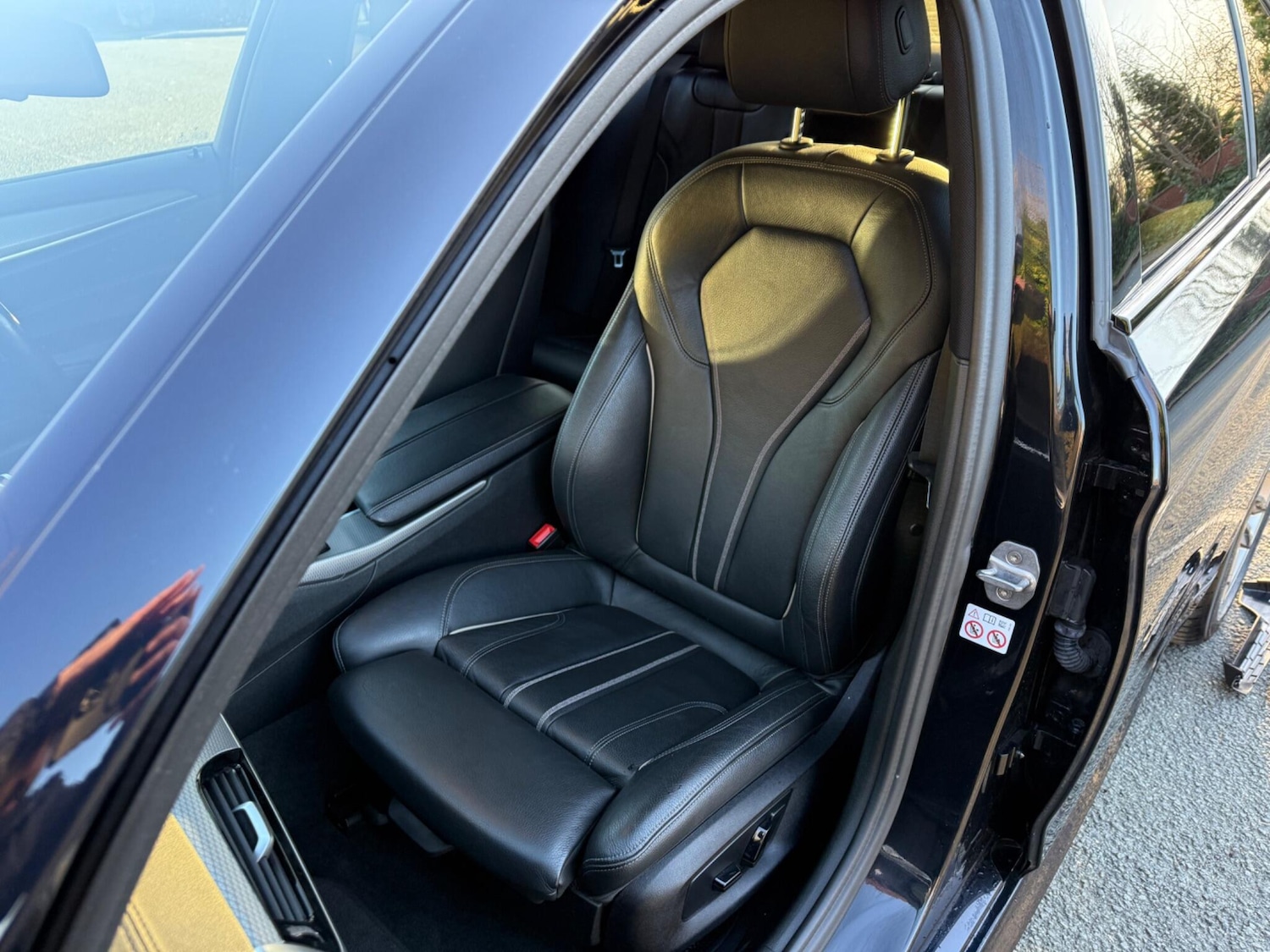 Used BMW 5 Series 2018 for sale - 77156542: Photo 43