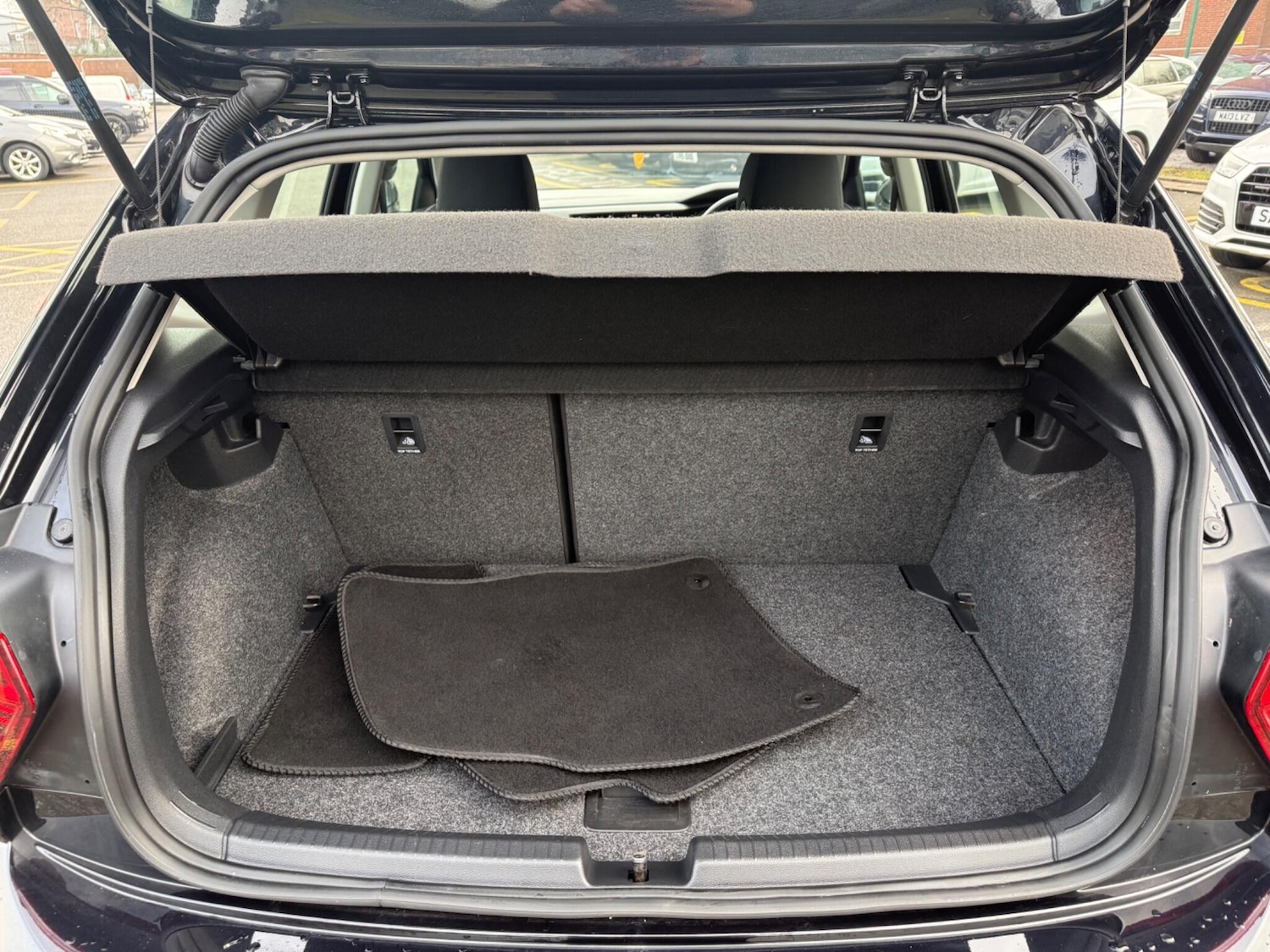 Used Volkswagen Polo 2019 for sale - 77029339: Photo 24