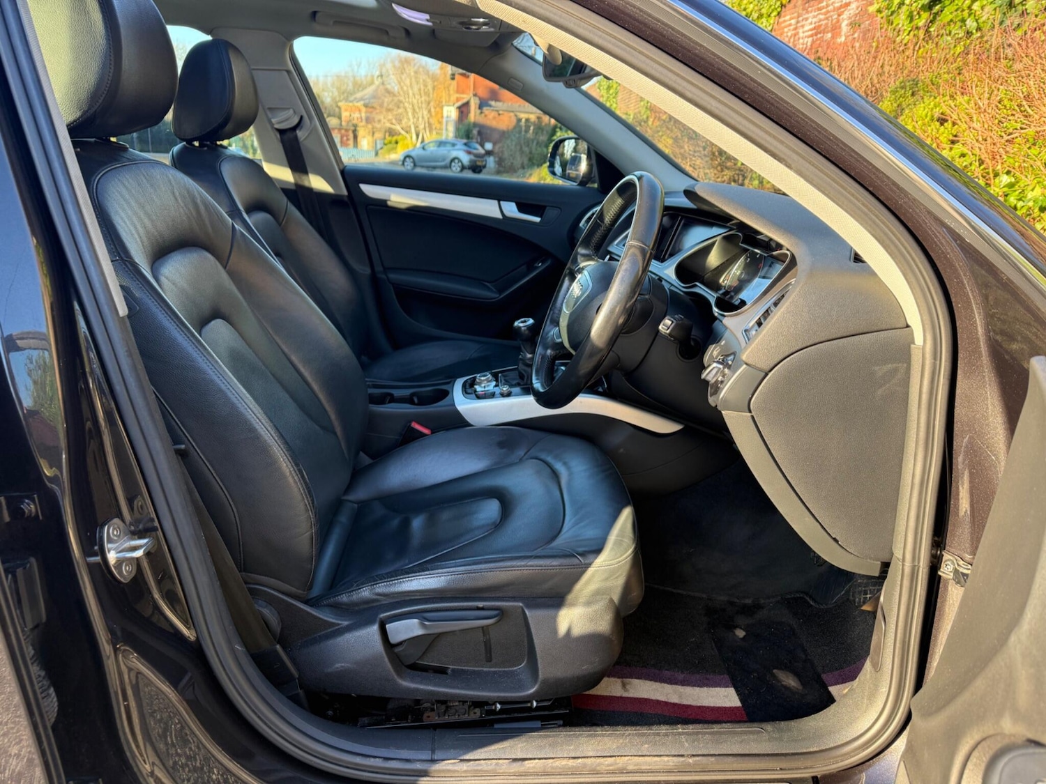 Used Audi A4 2013 for sale - 76645790: Photo 13