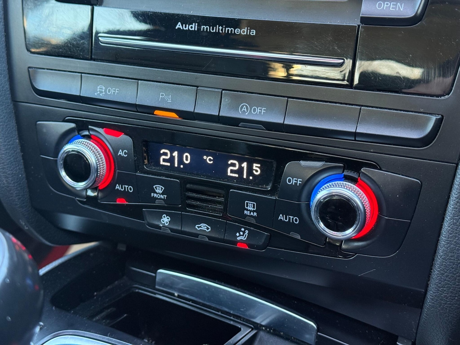 Used Audi A4 2013 for sale - 76645790: Photo 22