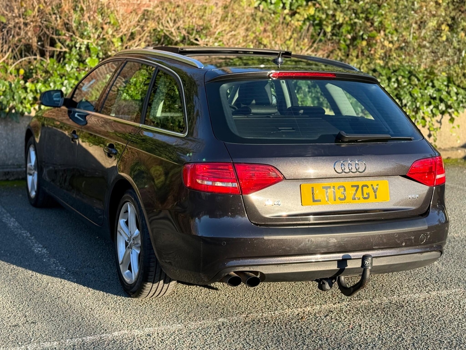 Used Audi A4 2013 for sale - 76645790: Photo 4
