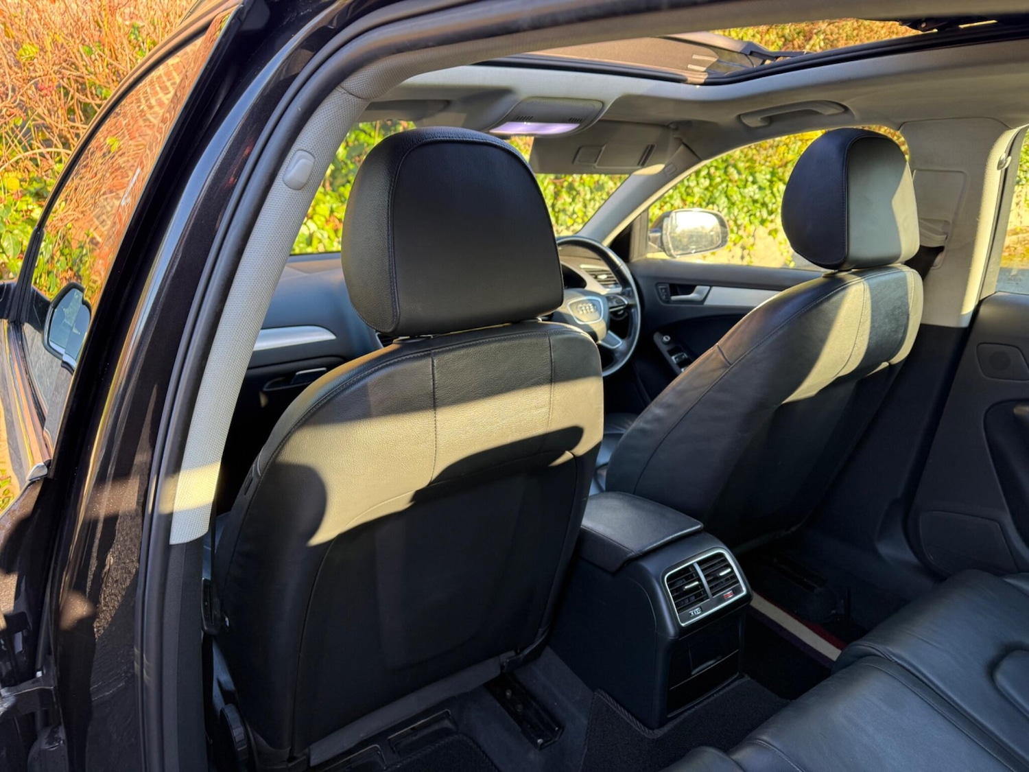 Used Audi A4 2013 for sale - 76645790: Photo 43