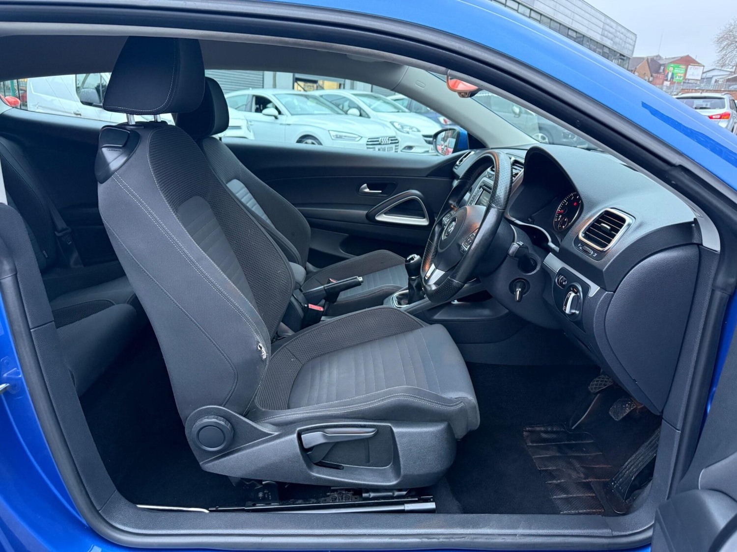 Used Volkswagen Scirocco for sale - 77808019: Photo 15