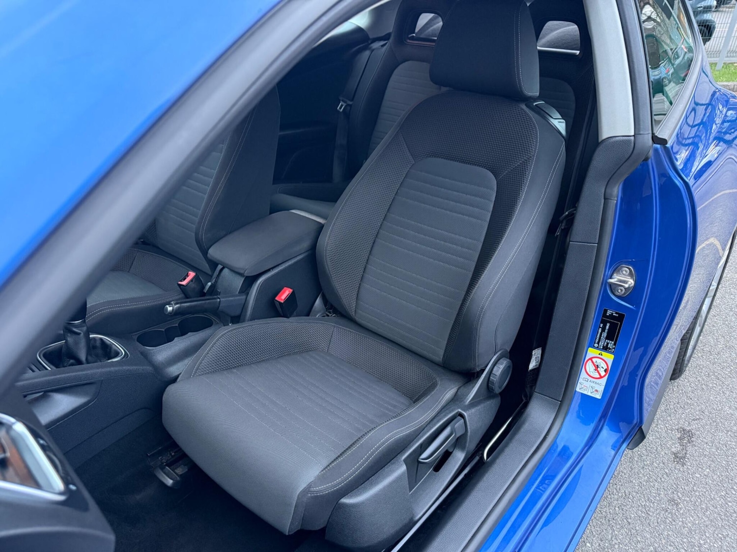 Used Volkswagen Scirocco for sale - 77808019: Photo 32