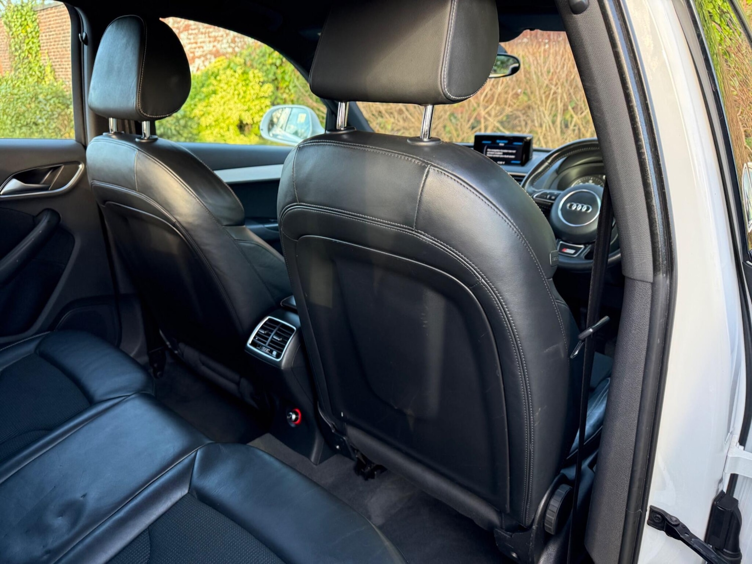 Used Audi Q3 for sale - 76999018: Photo 25