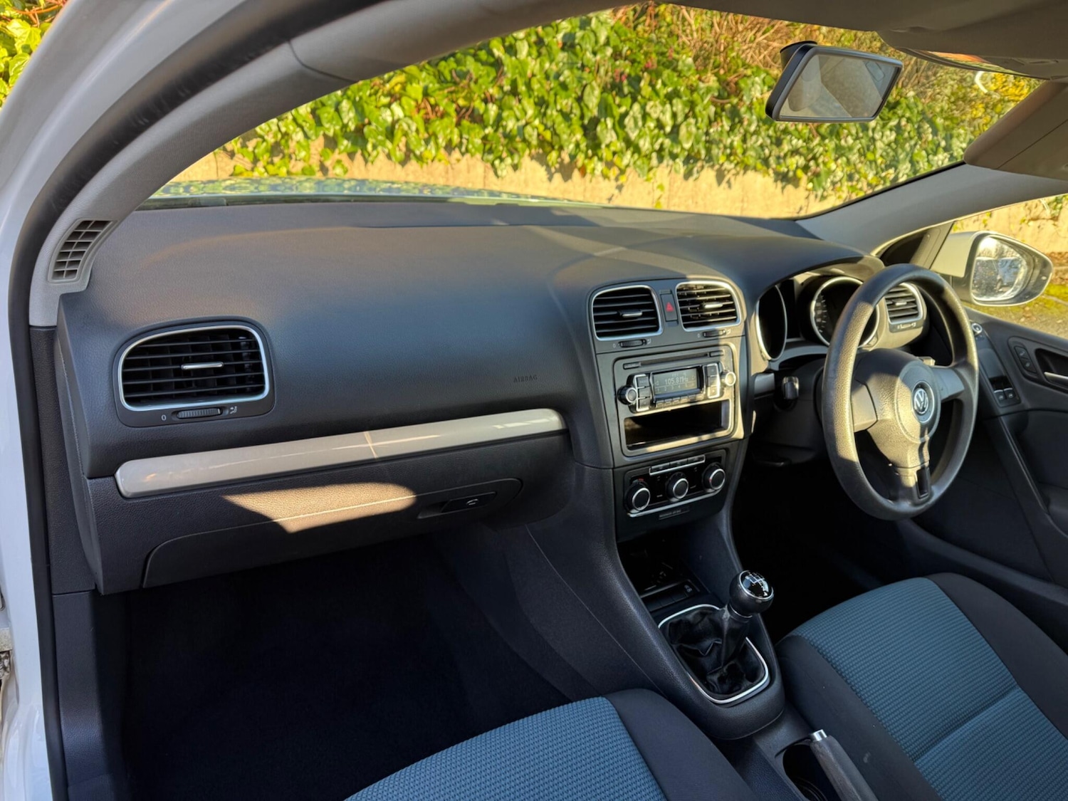 Used Volkswagen Golf 2011 for sale - 76645023: Photo 11