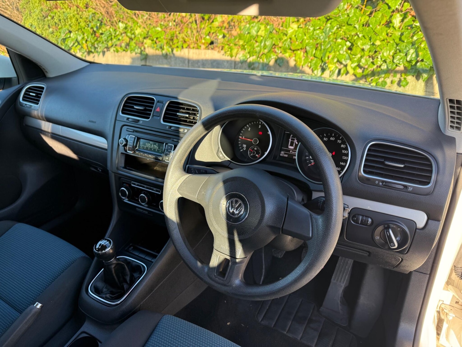 Used Volkswagen Golf 2011 for sale - 76645023: Photo 12