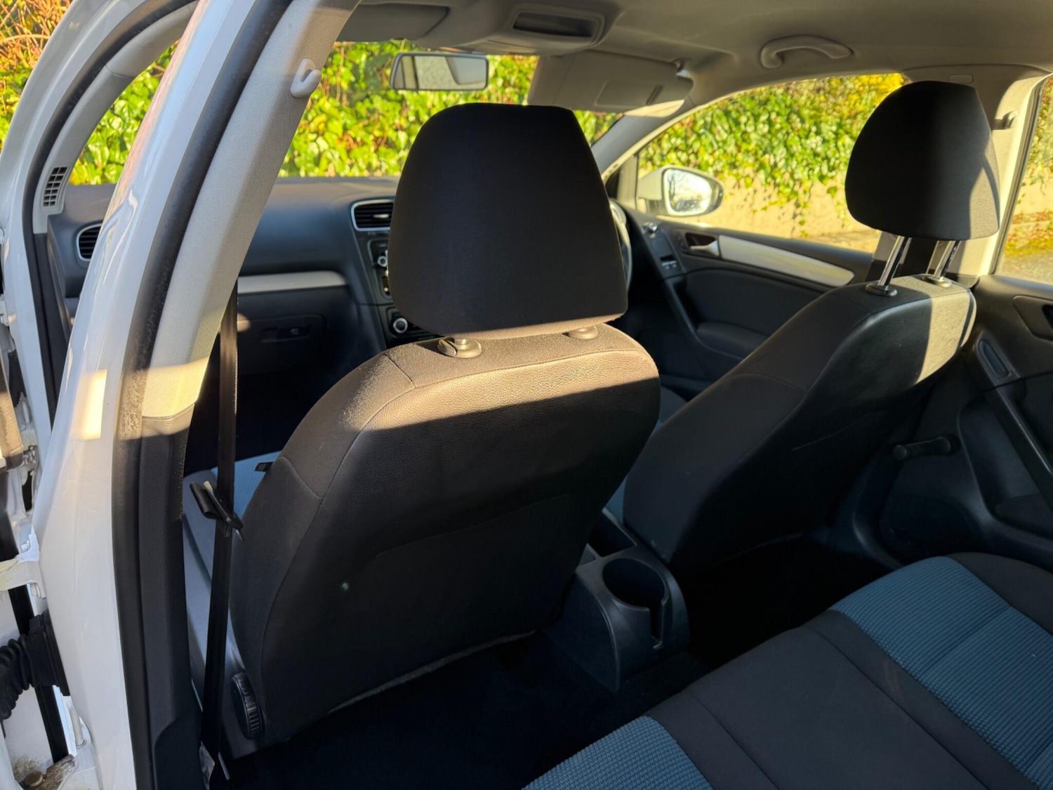 Used Volkswagen Golf 2011 for sale - 76645023: Photo 18