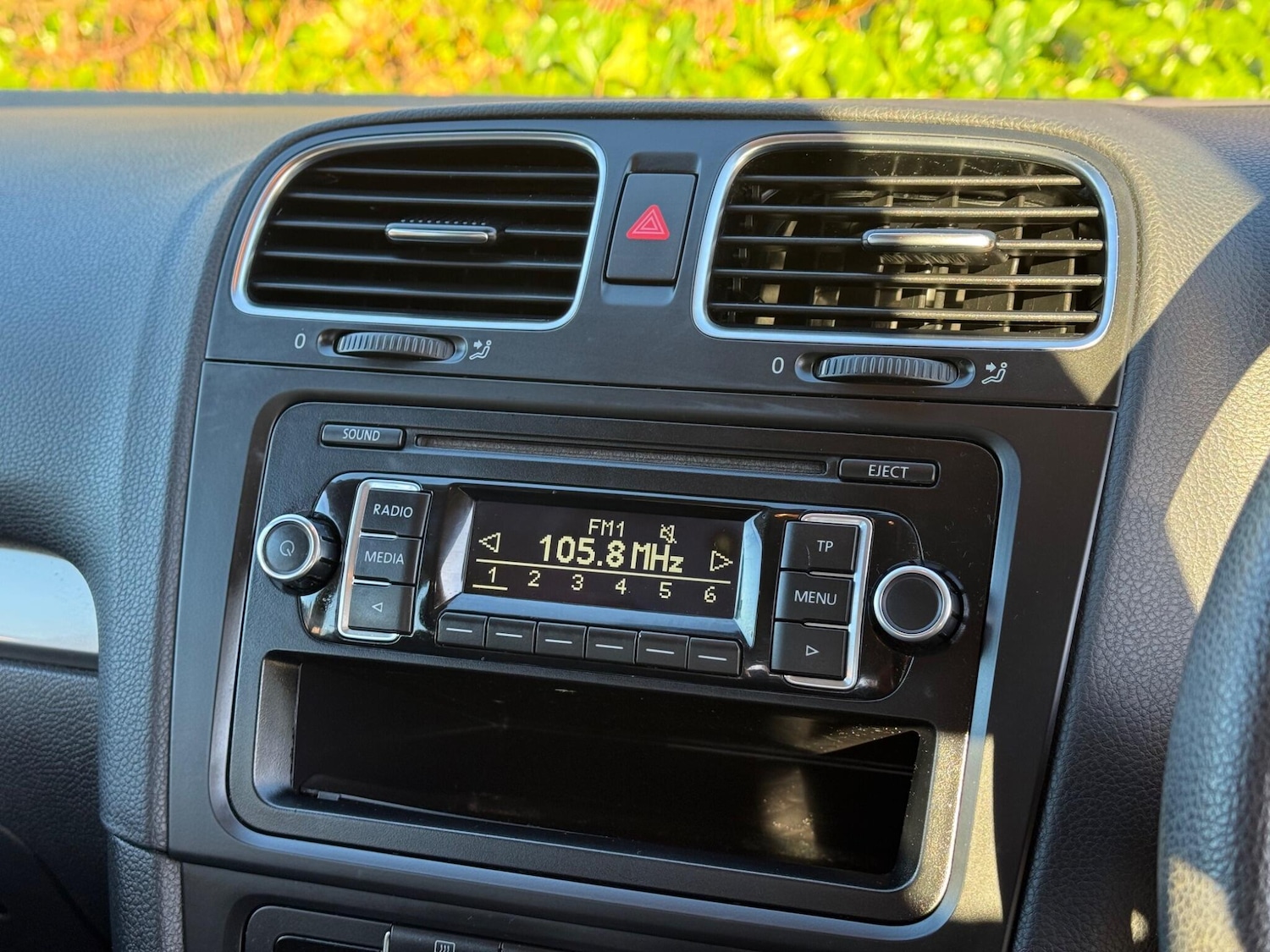 Used Volkswagen Golf 2011 for sale - 76645023: Photo 25