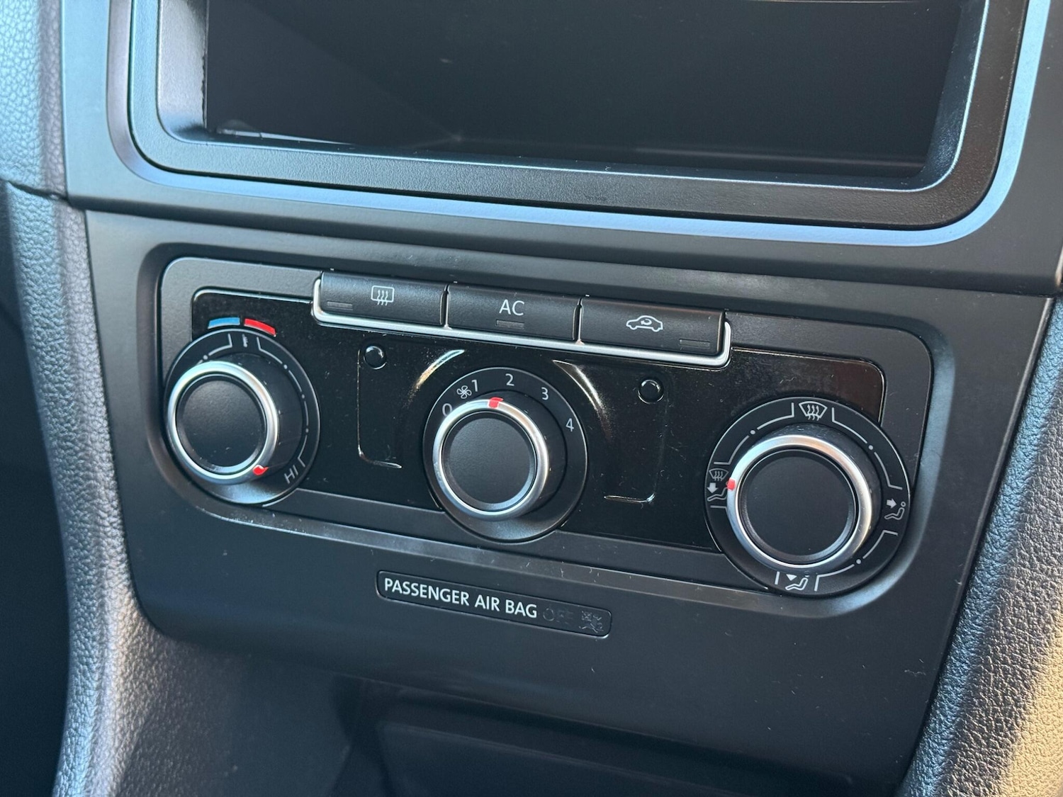 Used Volkswagen Golf 2011 for sale - 76645023: Photo 26