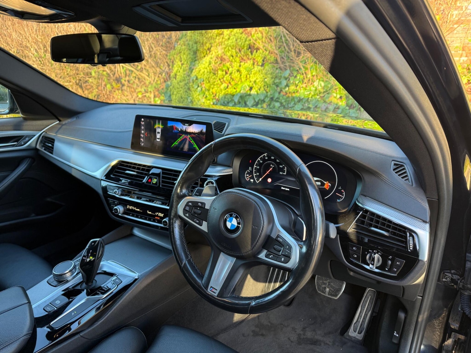 Used BMW 5 Series 2018 for sale - 76926818: Photo 10
