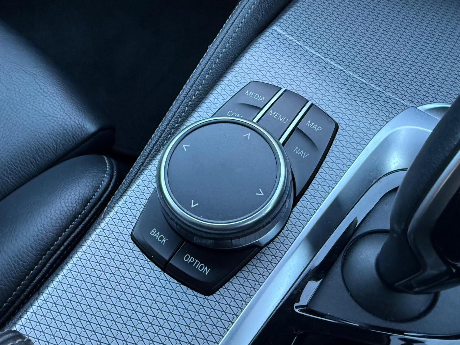 Used BMW 5 Series 2018 for sale - 76926818: Photo 30