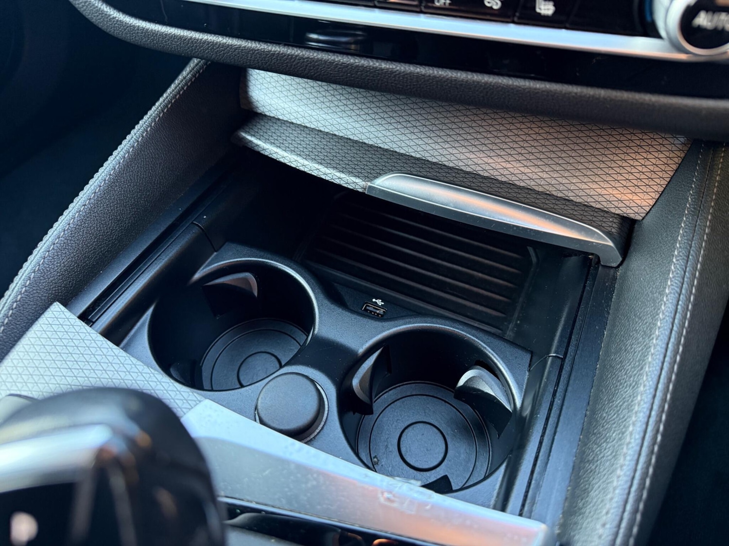 Used BMW 5 Series 2018 for sale - 76926818: Photo 49