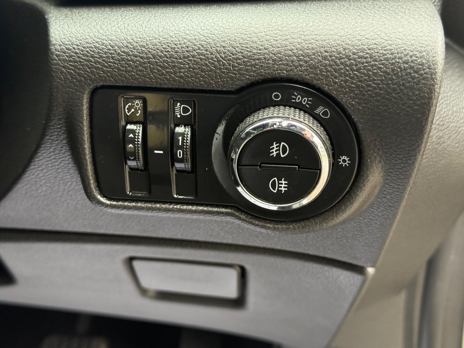 Used Vauxhall Astra for sale - 77809016: Photo 22