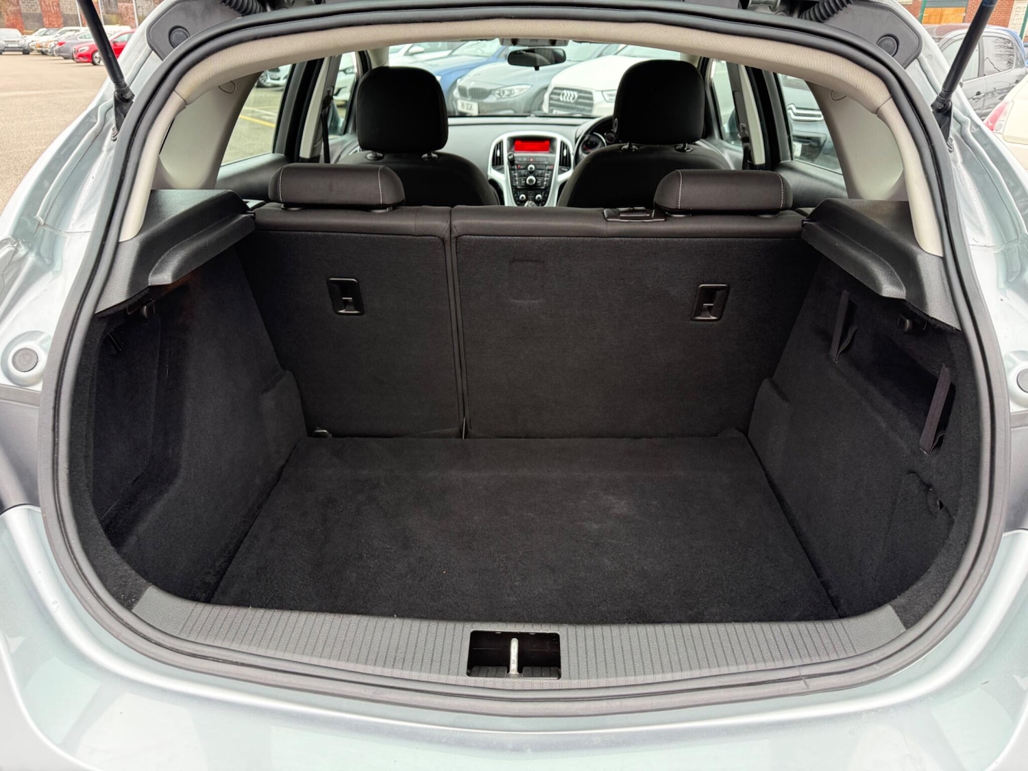 Used Vauxhall Astra for sale - 77809016: Photo 27