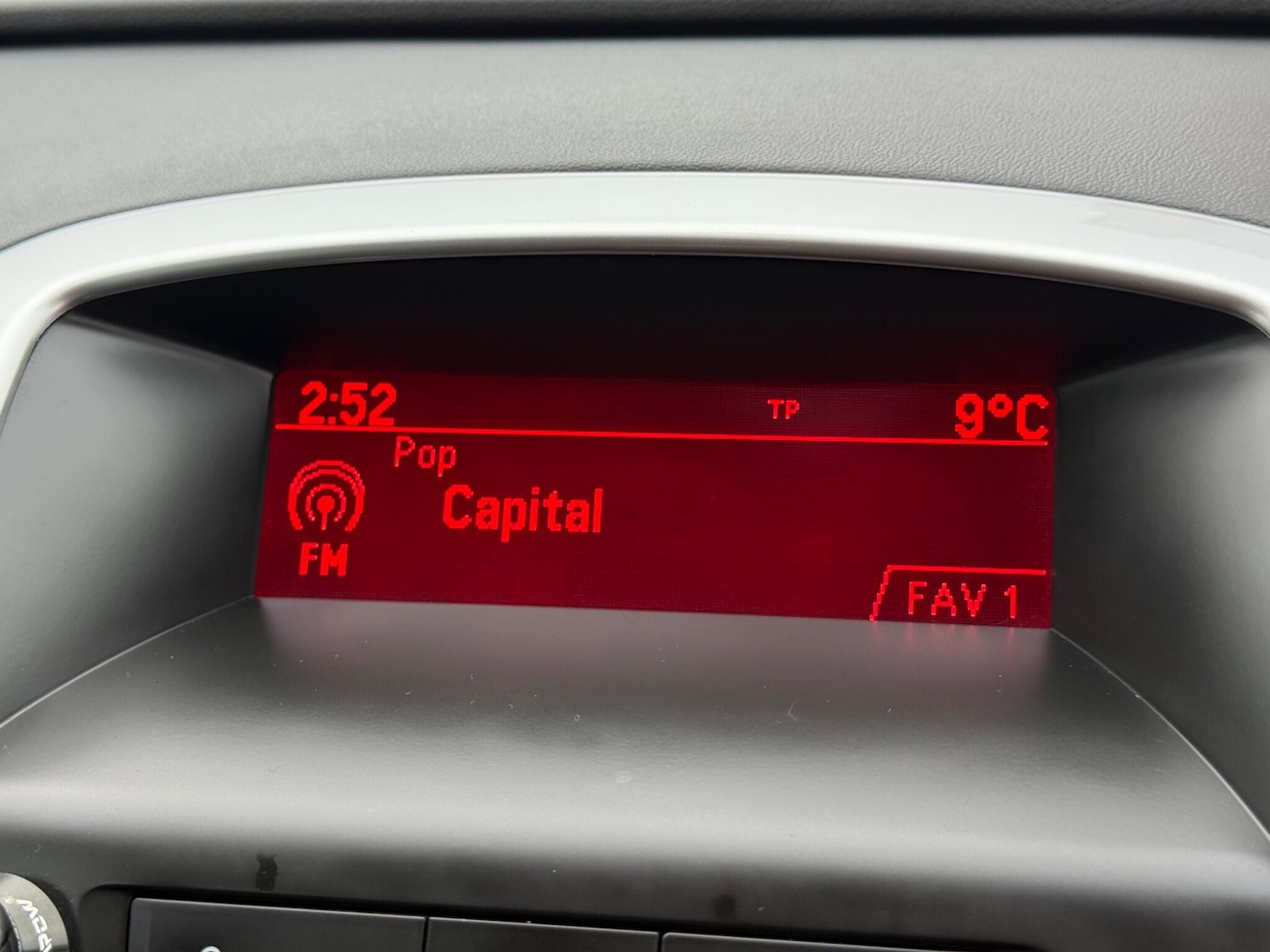 Used Vauxhall Astra for sale - 77809016: Photo 31