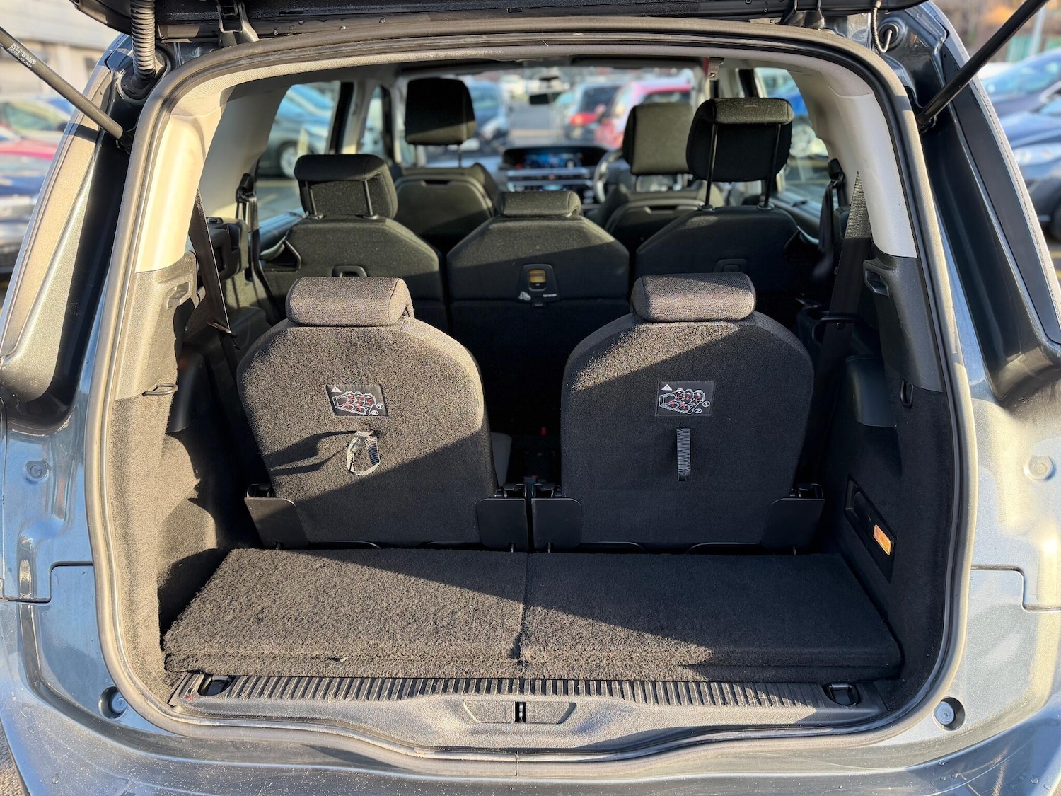 Used Citroen C4 Grand Picasso 2014 for sale - 76824060: Photo 27