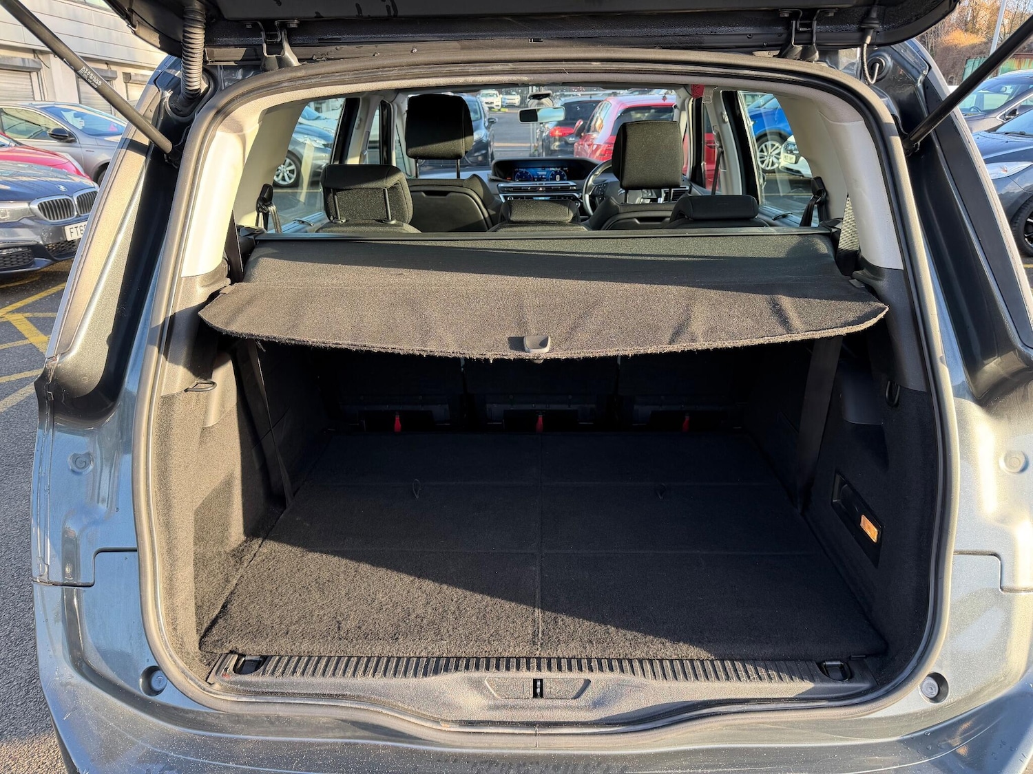 Used Citroen C4 Grand Picasso 2014 for sale - 76824060: Photo 28