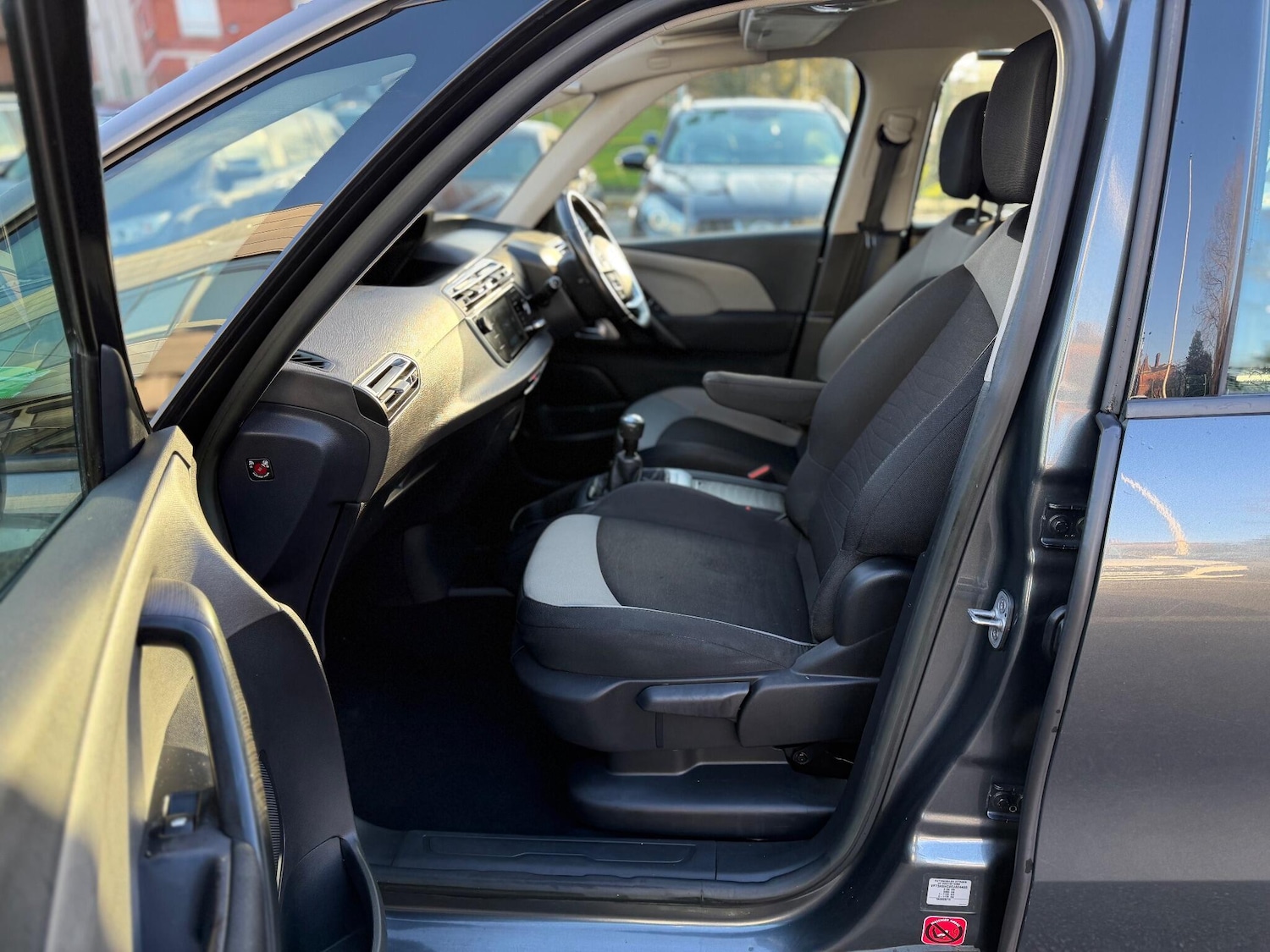 Used Citroen C4 Grand Picasso 2014 for sale - 76824060: Photo 31