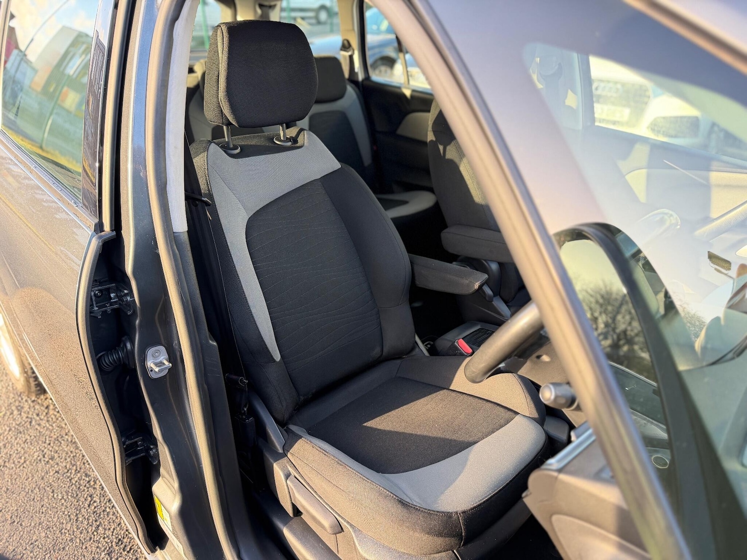 Used Citroen C4 Grand Picasso 2014 for sale - 76824060: Photo 8