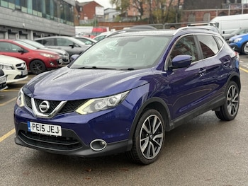 Used Nissan Qashqai 2015 for sale - 76549058: Photo