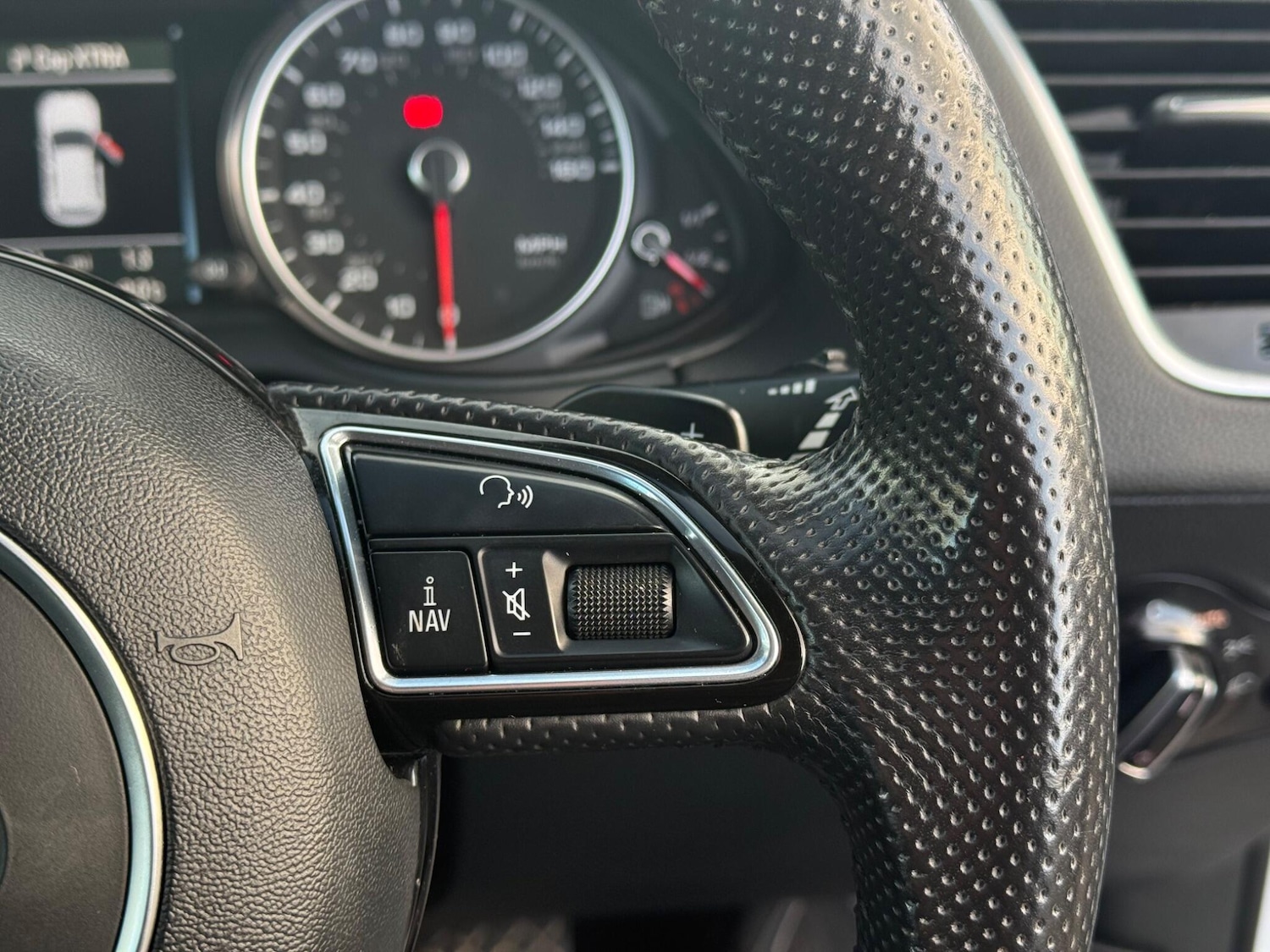 Used Audi Q5 2014 for sale - 77155359: Photo 24