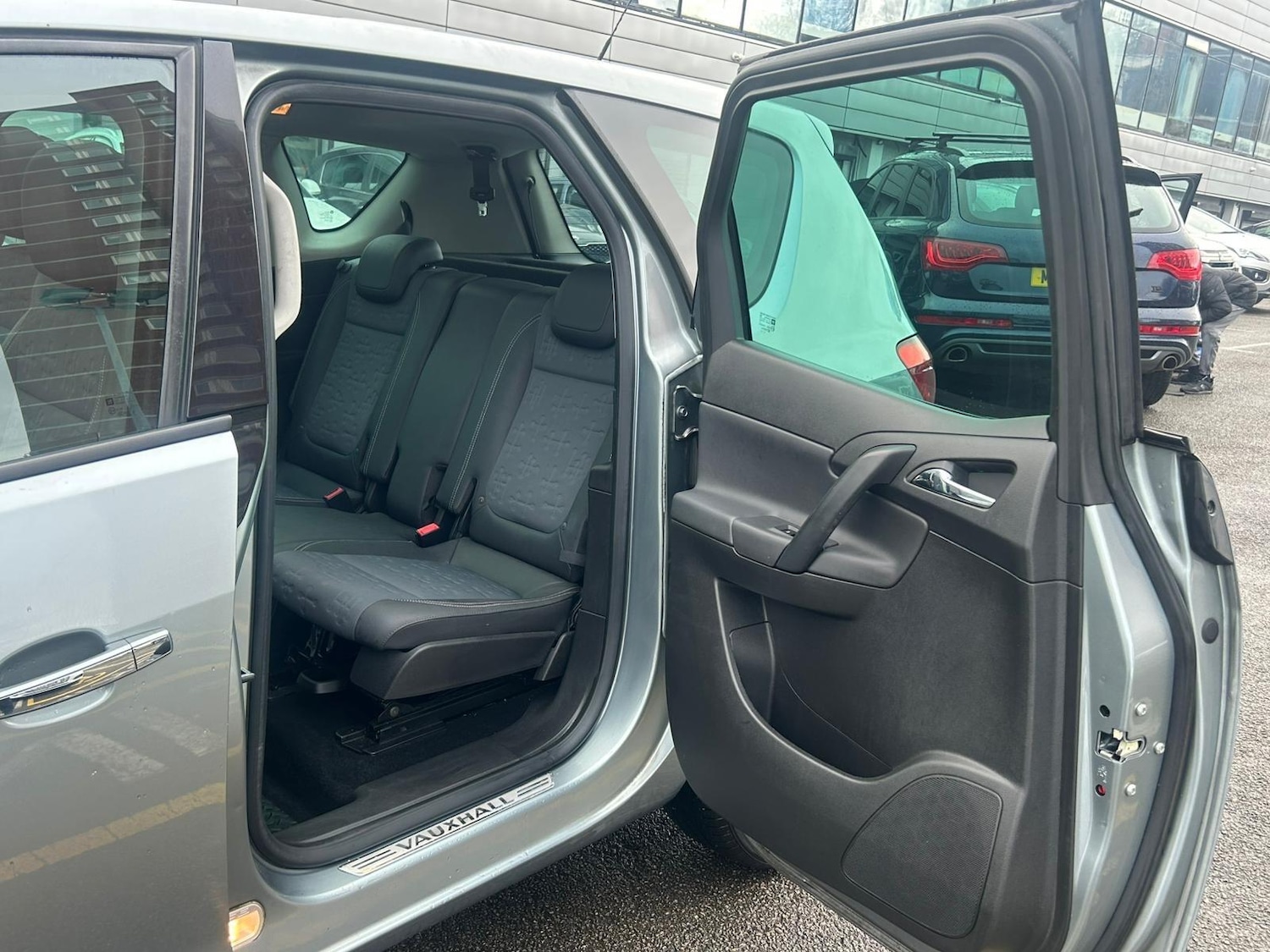 Used Vauxhall Meriva 2010 for sale - 77478583: Photo 11