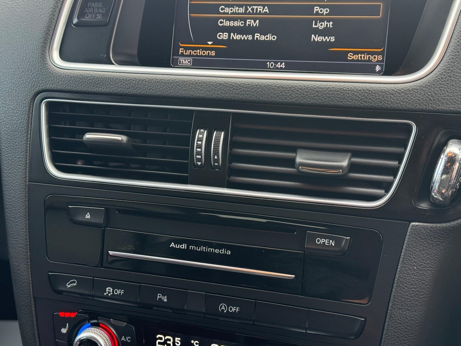 Used Audi Q5 2016 for sale - 76377351: Photo 18