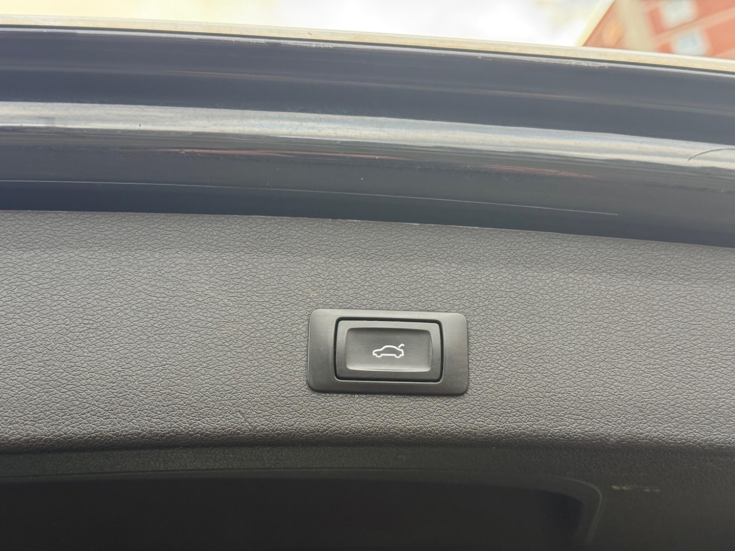 Used Audi Q5 2016 for sale - 76377351: Photo 29