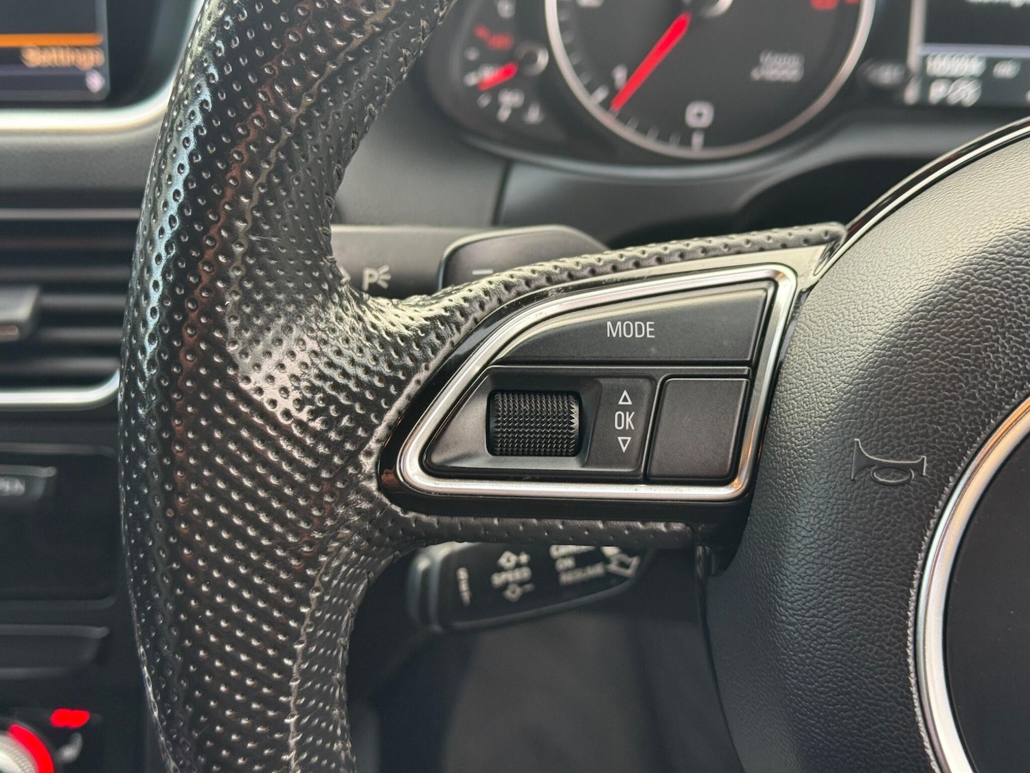 Used Audi Q5 2016 for sale - 76377351: Photo 31