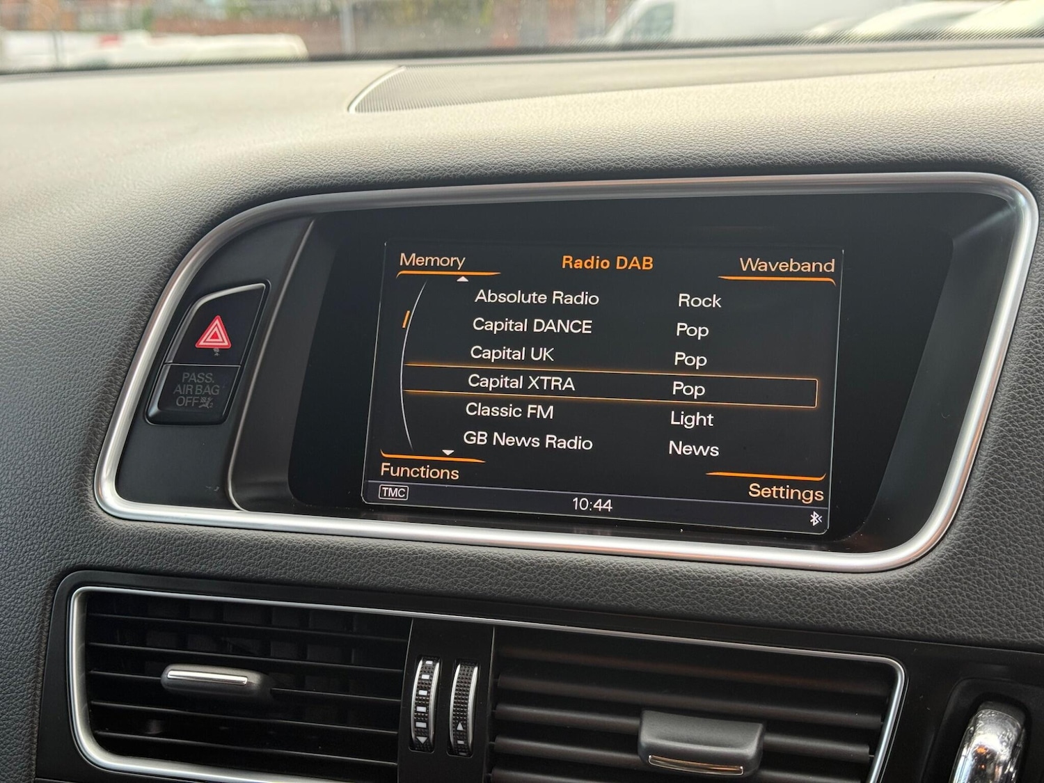 Used Audi Q5 2016 for sale - 76377351: Photo 38