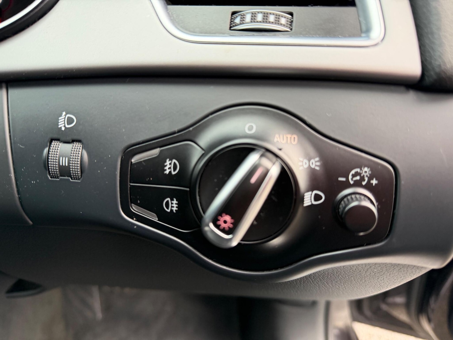 Used Audi A4 2014 for sale - 77155756: Photo 20