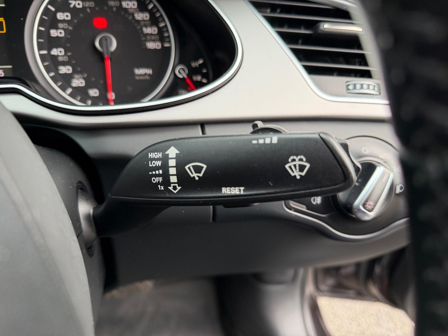 Used Audi A4 2014 for sale - 77155756: Photo 23