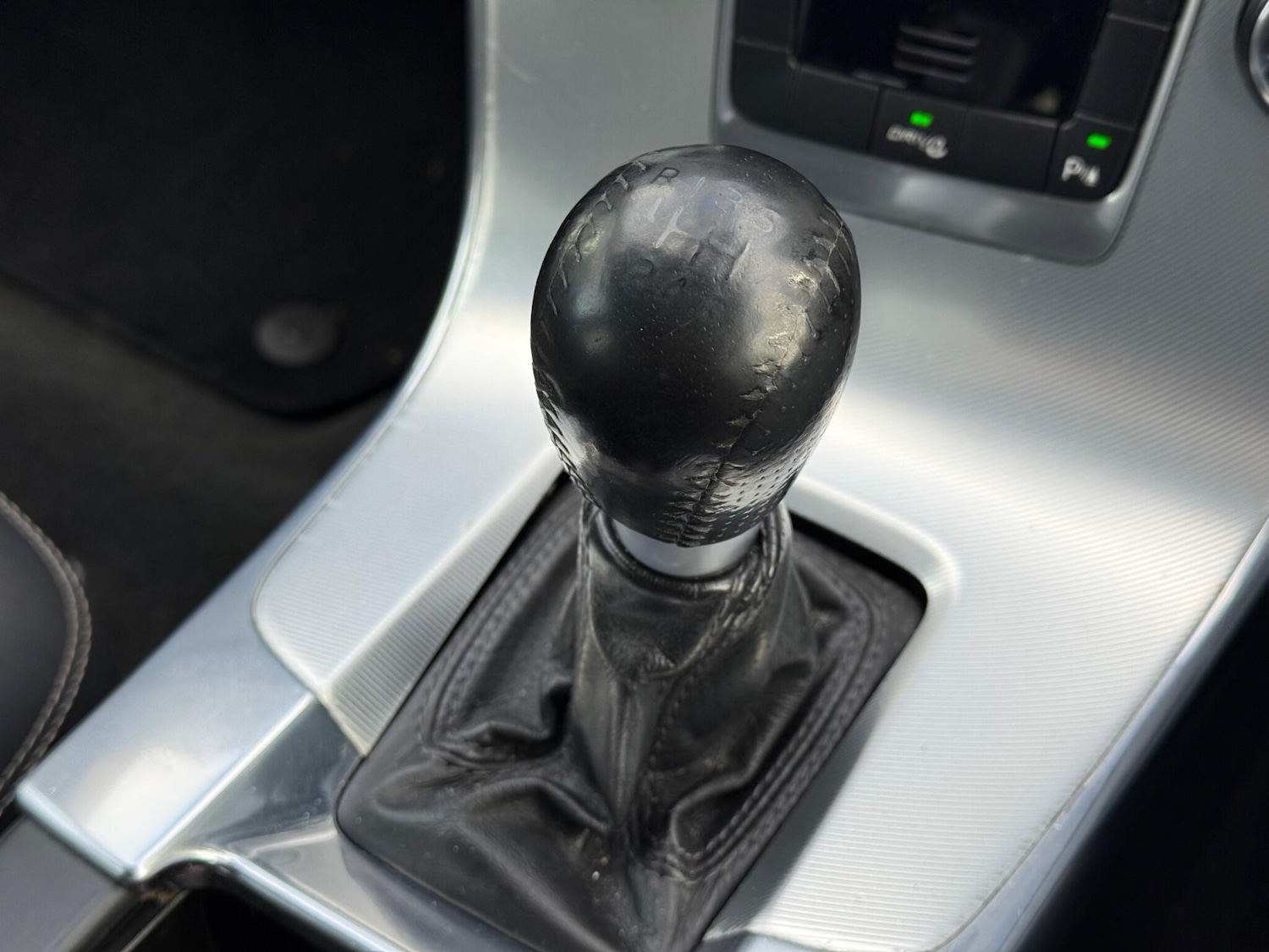 Used Volvo V60 2012 for sale - 77387638: Photo 15