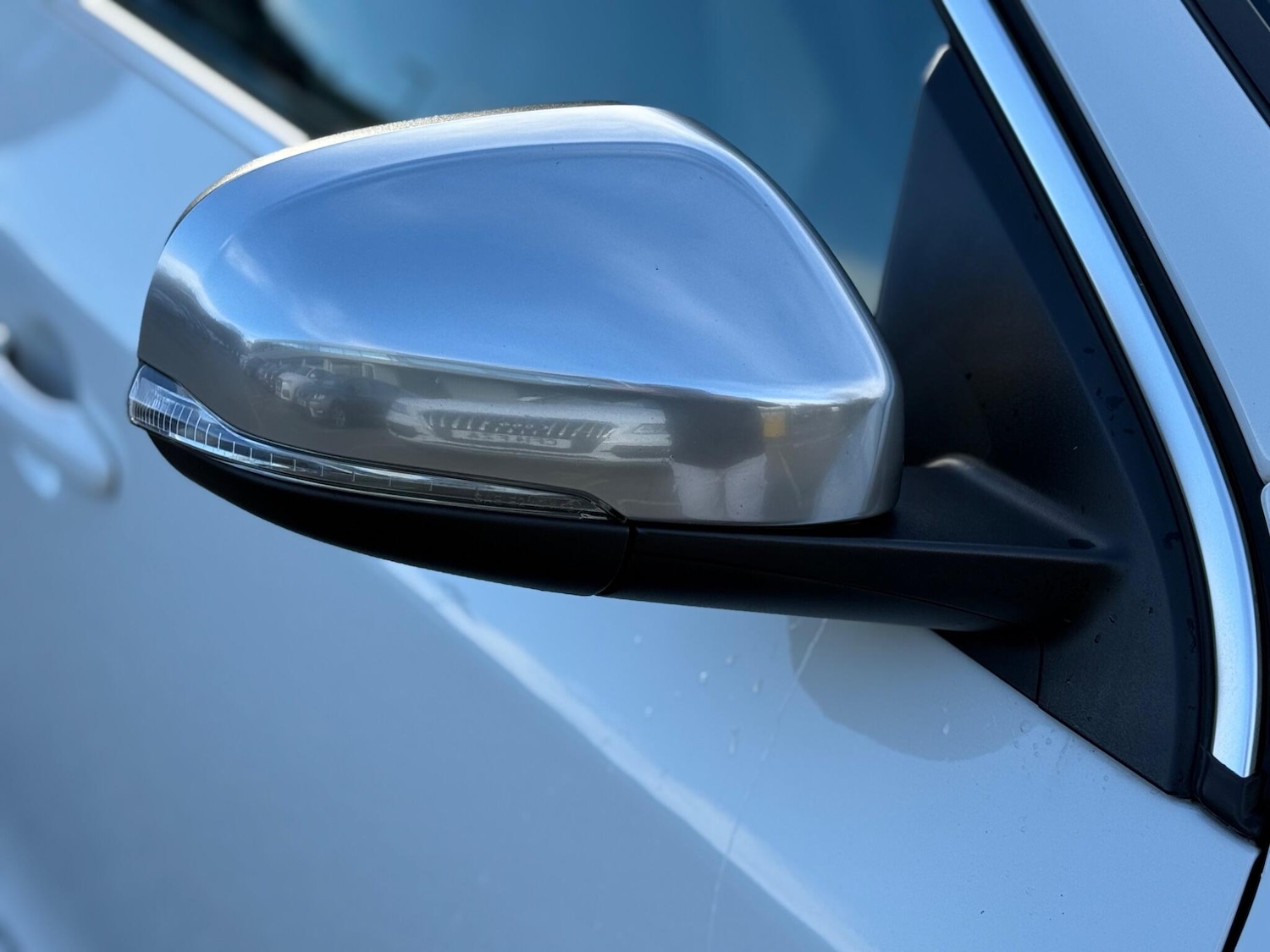 Used Volvo V60 2012 for sale - 77387638: Photo 23