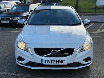 Used Volvo V60 2012 for sale - 77387638: Photo