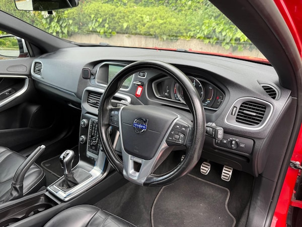 Used Volvo V40 2015 for sale - 75214867: Photo 13