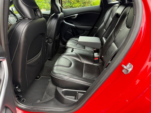 Used Volvo V40 2015 for sale - 75214867: Photo 17