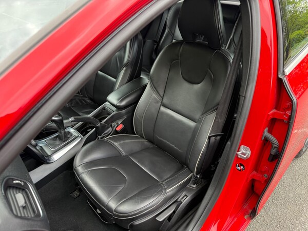 Used Volvo V40 2015 for sale - 75214867: Photo 33