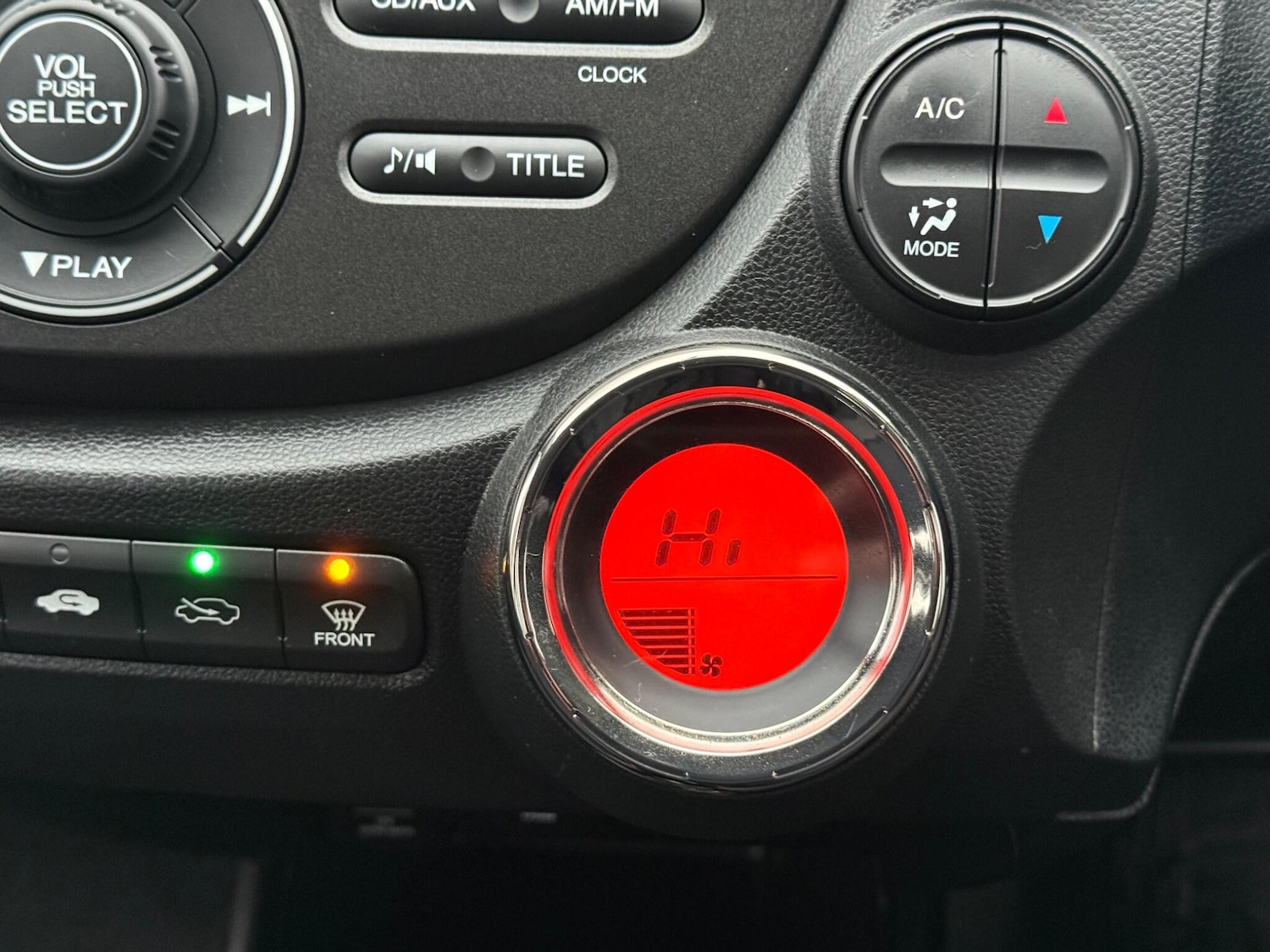 Used Honda Jazz 2012 for sale - 77670711: Photo 25