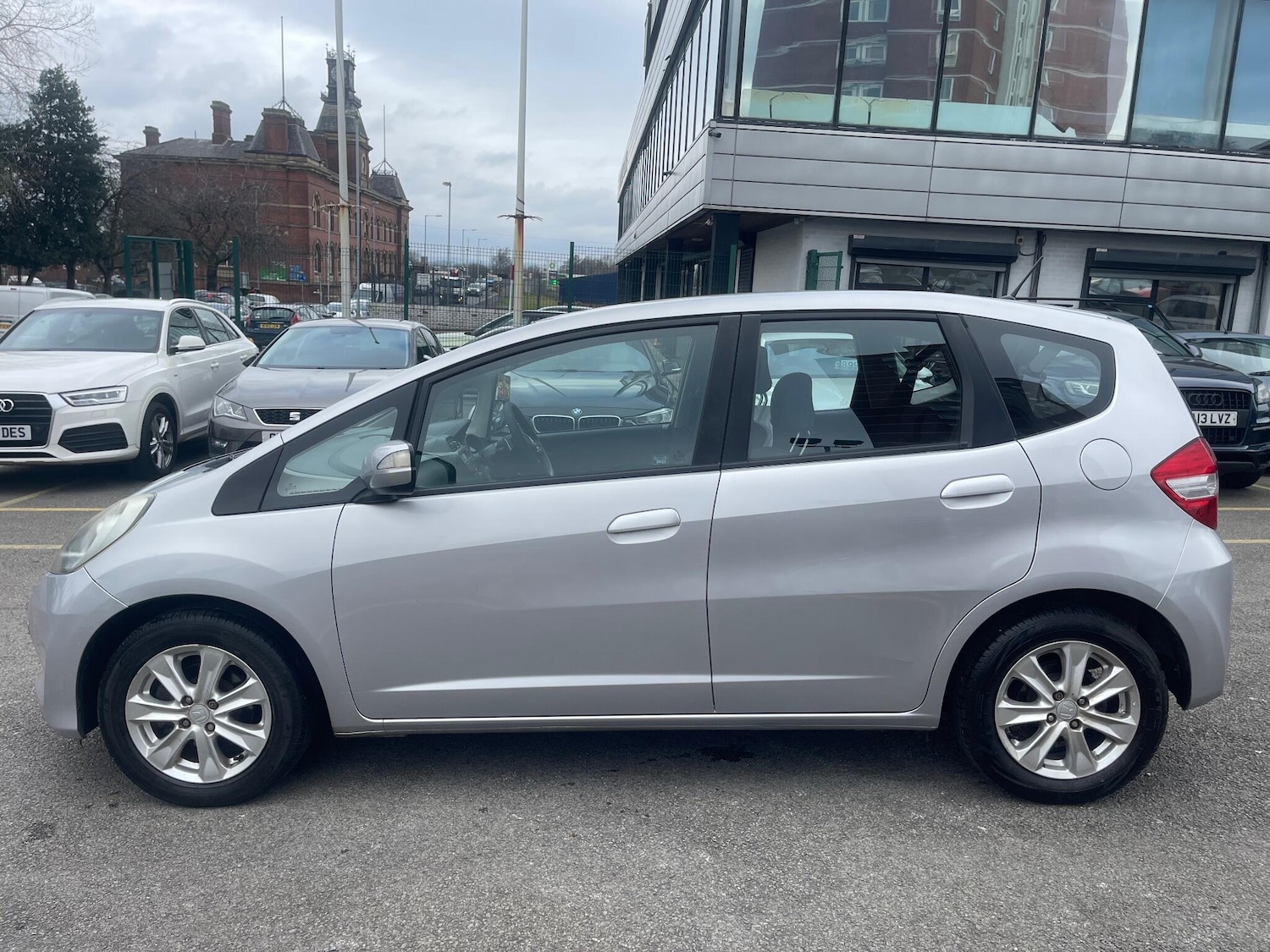 Used Honda Jazz 2012 for sale - 77670711: Photo 7