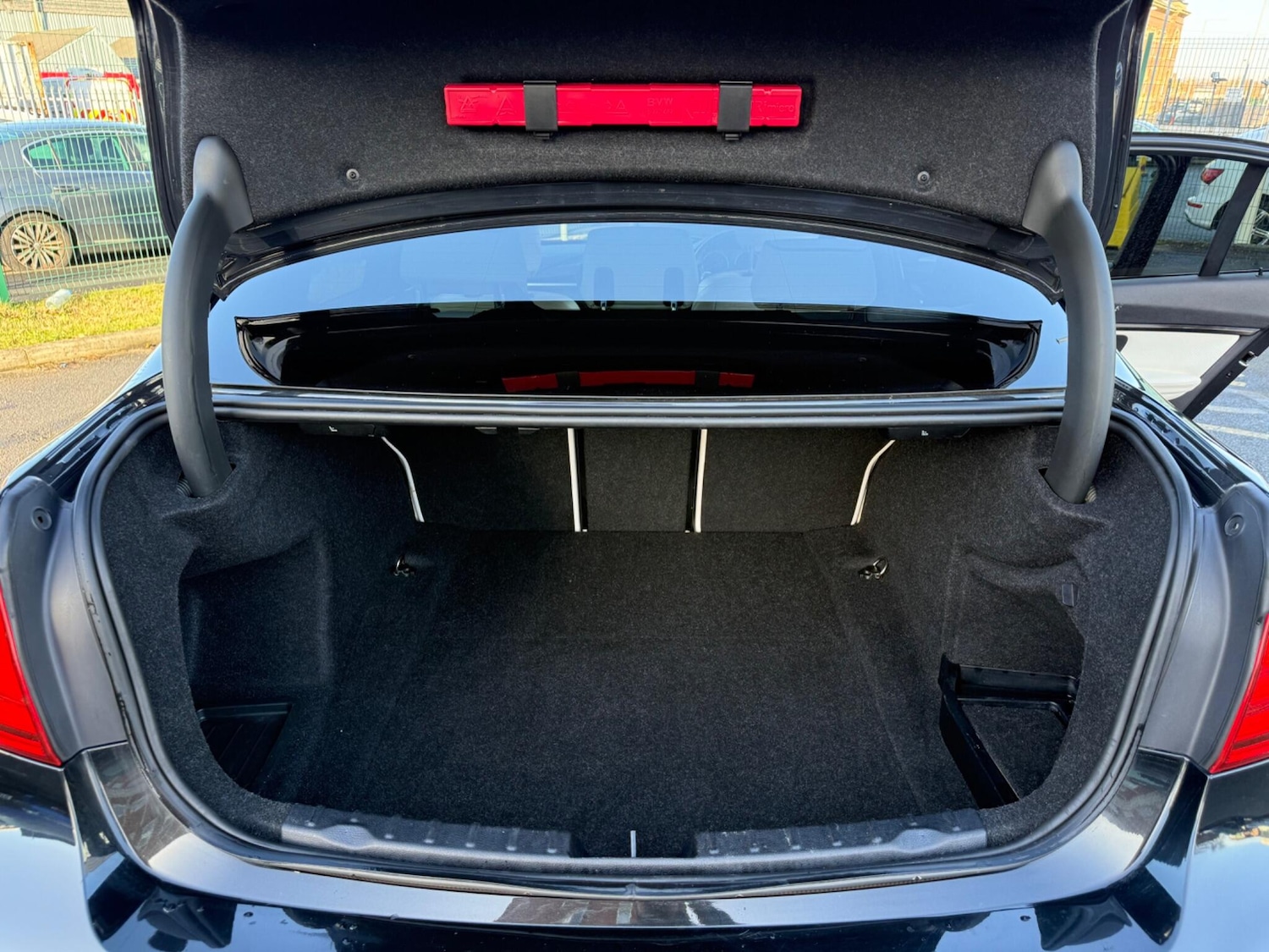 Used BMW 3 Series 2015 for sale - 77377650: Photo 31