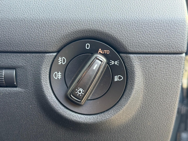Used Skoda Octavia 2015 for sale - 76247101: Photo 15