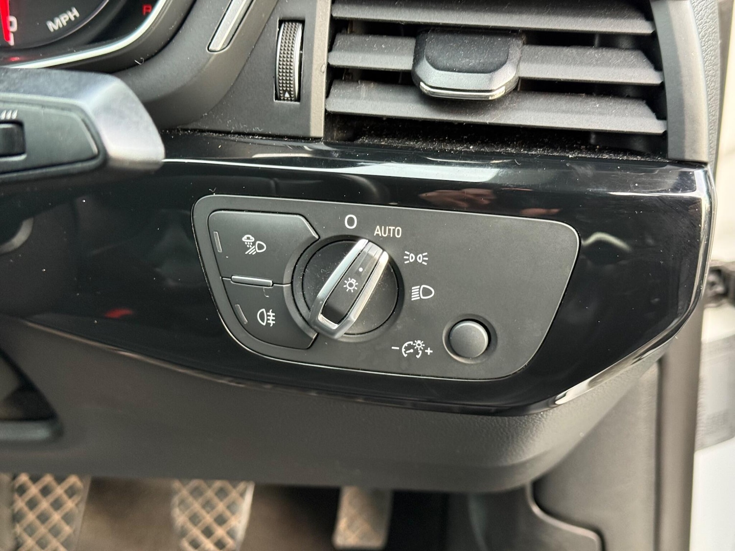 Used Audi A5 2018 for sale - 76976842: Photo 28